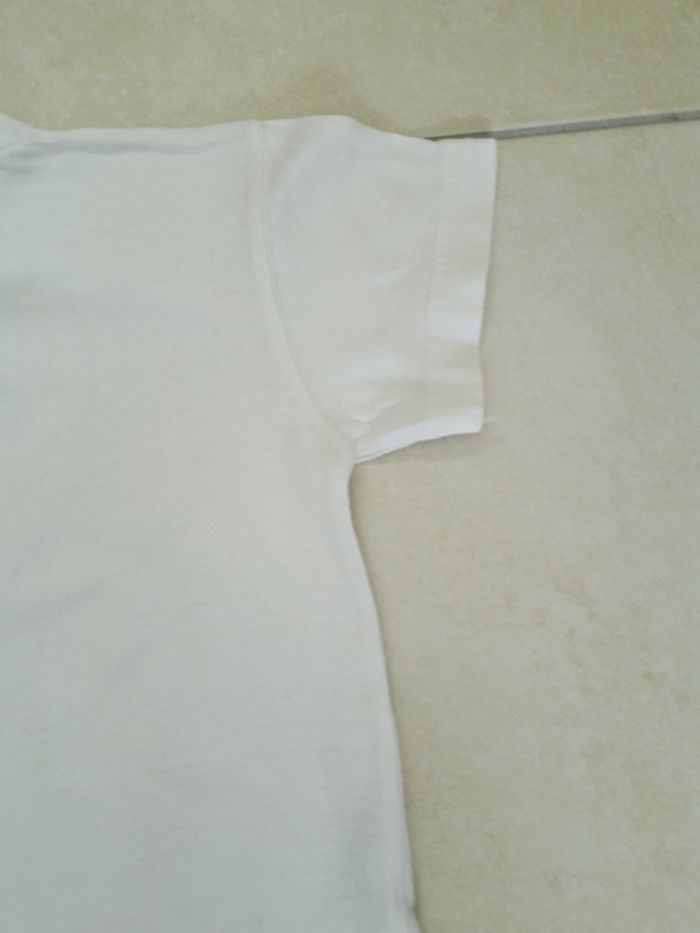 T-shirt - 23 mois - photo numéro 8