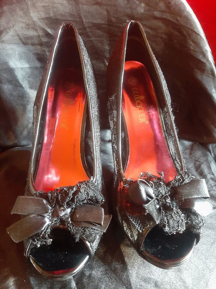 Escarpins noirs dentelles