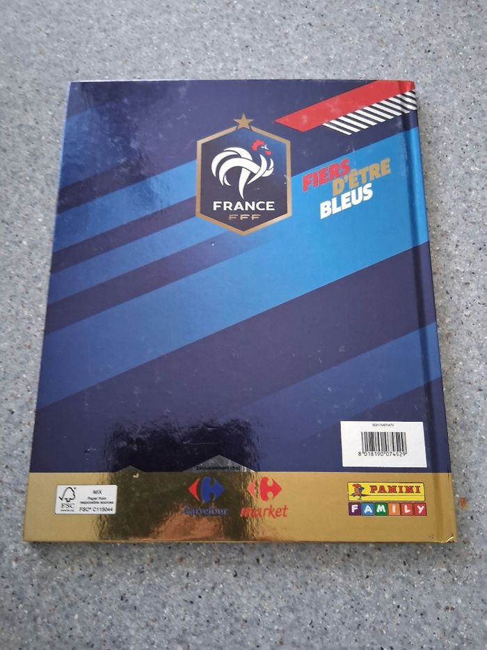 Fiers d être bleus  " album panini " - photo numéro 2