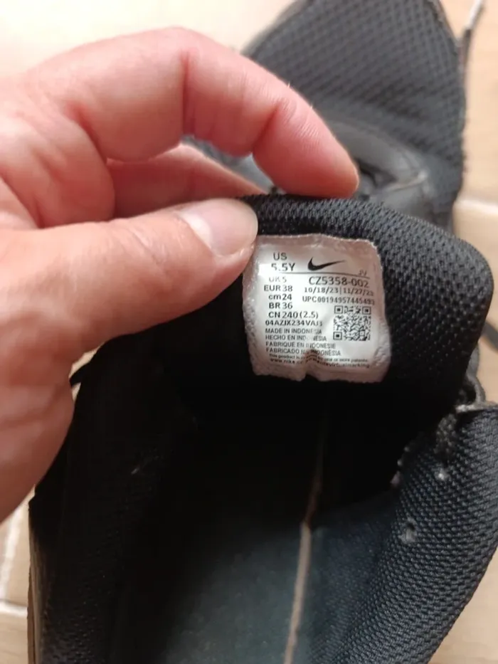 Nike air noires pointure 38 - photo numéro 5