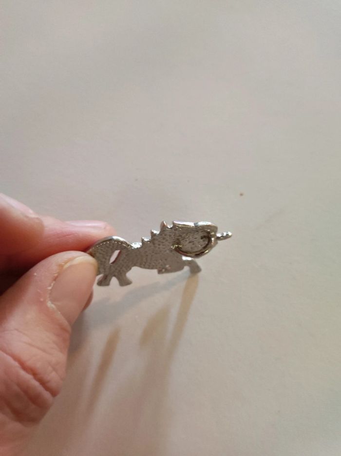 Pendentif licorne - photo numéro 4