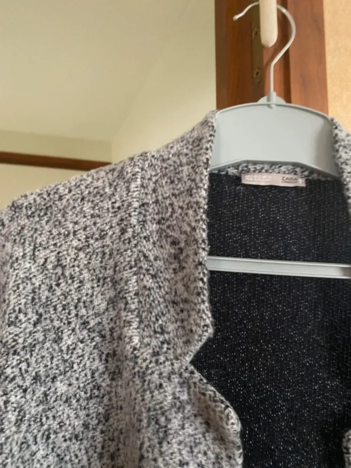 Gilet épais femme Zara – Taille 36 – Douillet & stylé pour l’hiver - photo numéro 3