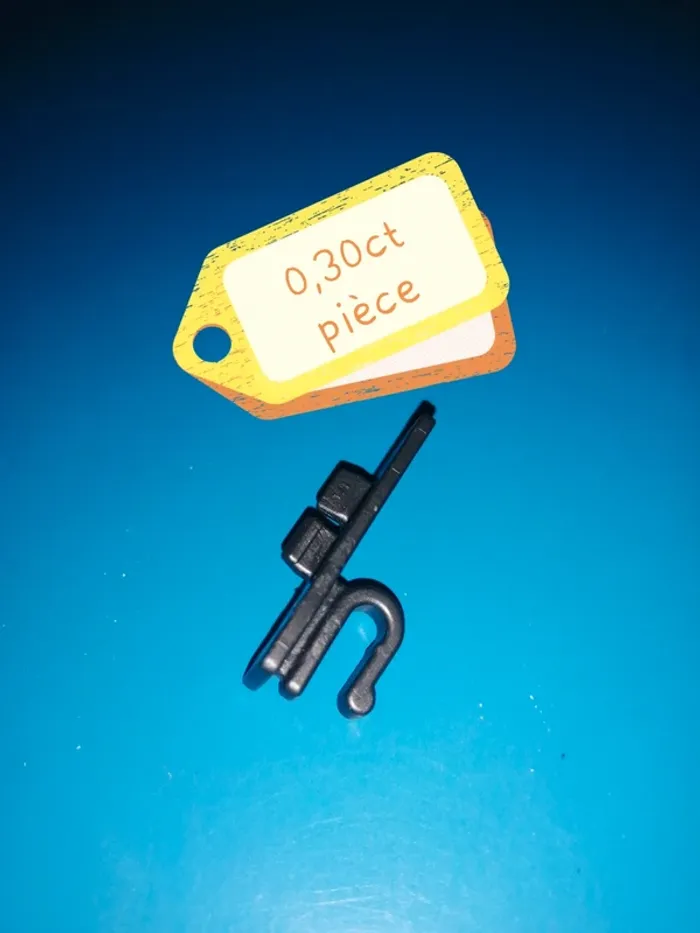 Thème* pièces détachées / poignée - décoration château -tringle rideau - support lumière - photo numéro 3