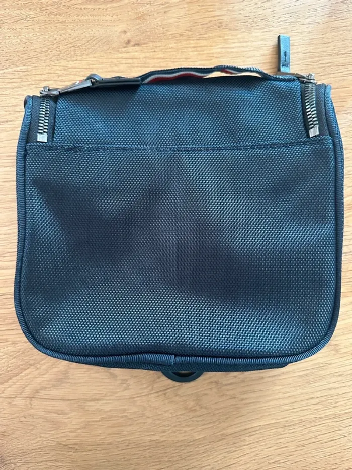 Trousse de toilette tommy hilfiger - photo numéro 5