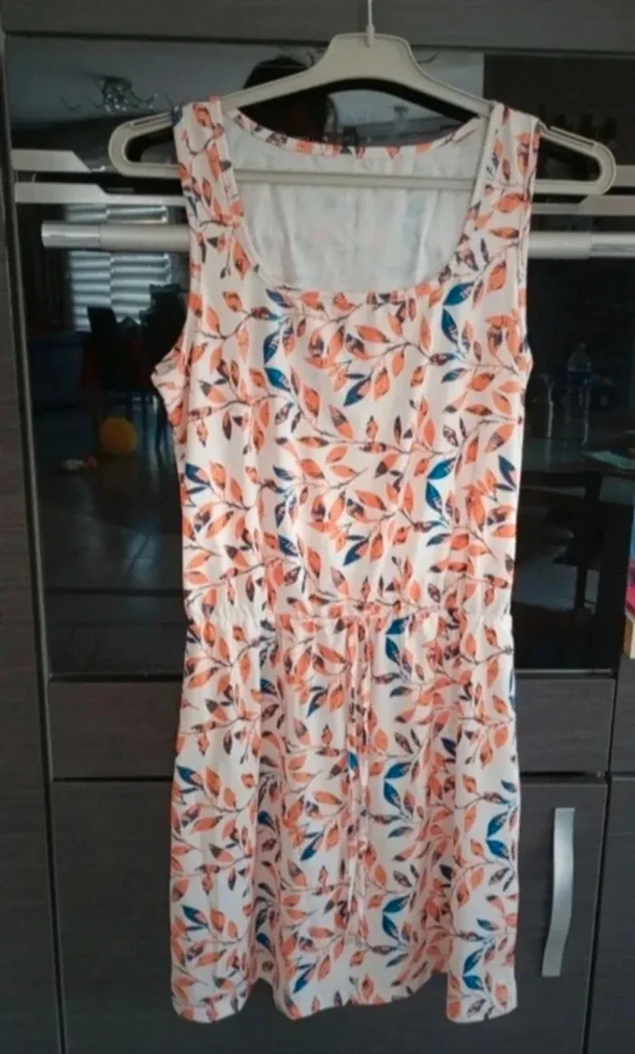 Robe shein S neuve - photo numéro 2