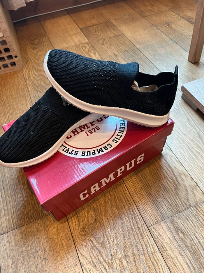 Basket taille 33