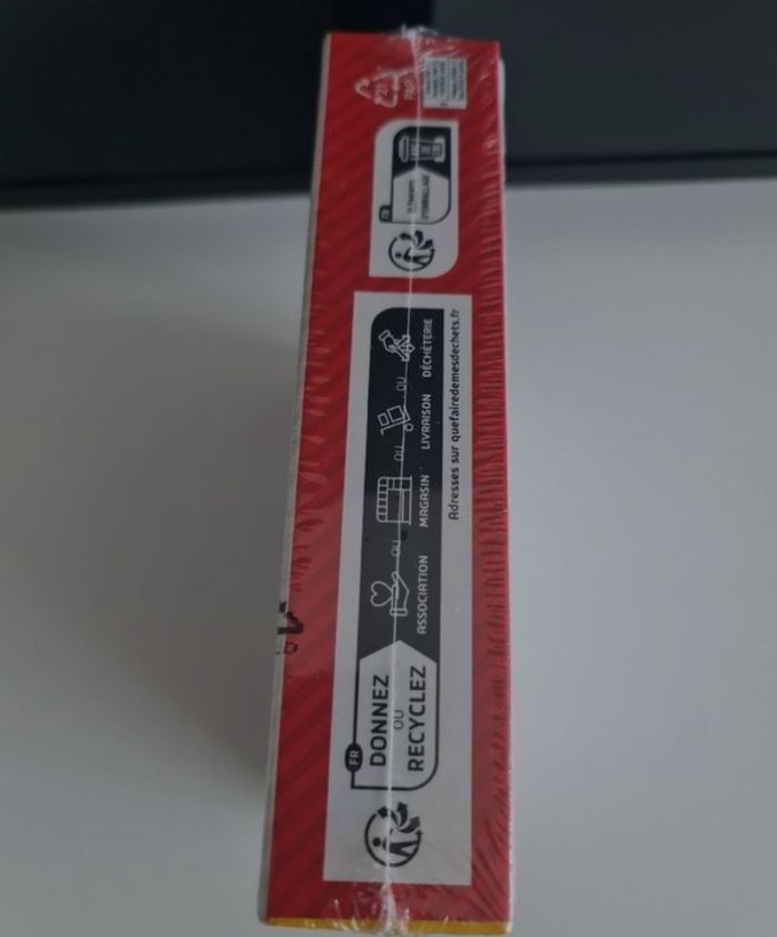 PUZZLE Mario VS Donkey Kong 40PIECES ÉDITION COLLECTOR - photo numéro 2