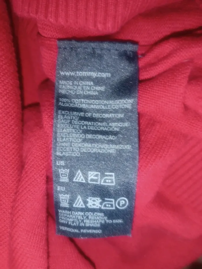 Pull-over rouge col v Tommy Hilfiger - photo numéro 8
