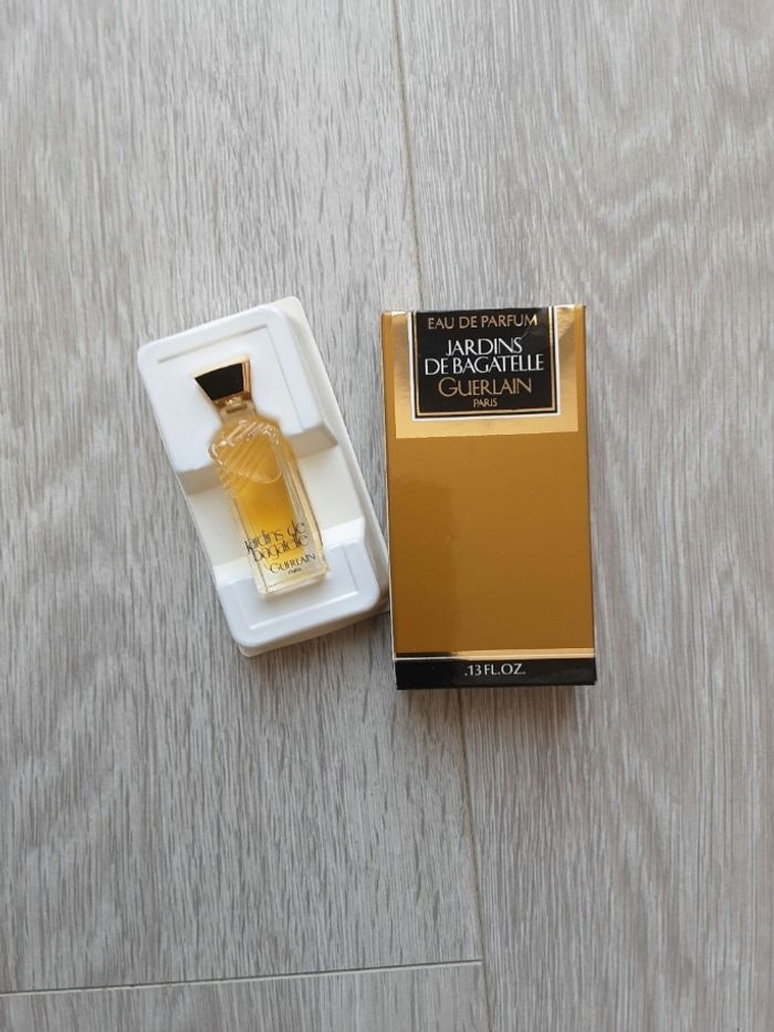 Miniature eau de parfum  4 ml avec sa boîte marque jardin de bagatelle de guerlain - photo numéro 4
