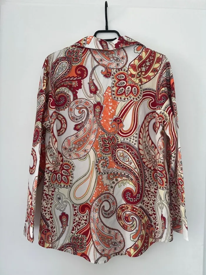 Blouse à motifs - photo numéro 4