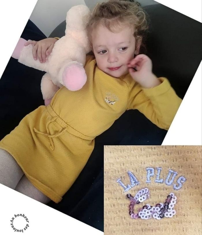 5 ans robe tape a l'oeil ( robe en vente uniquement)