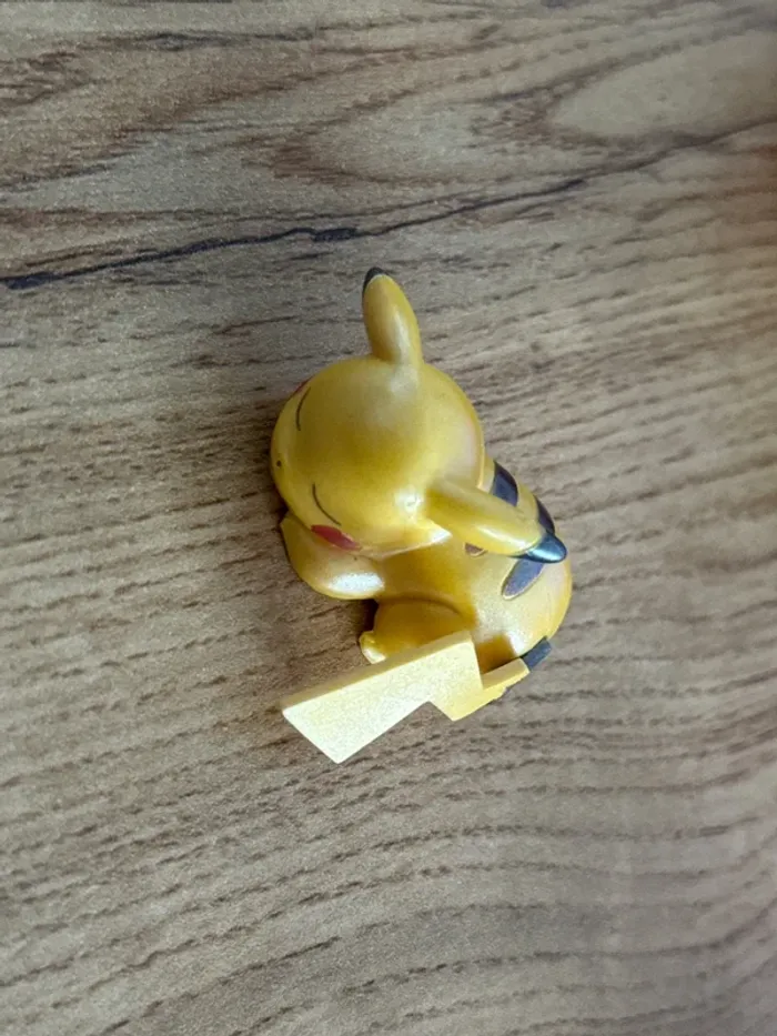 Lot figurine Pokémon Pikachu - photo numéro 4