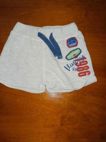 Short gris 3 mois knot