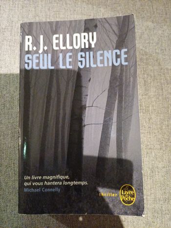 Roman thriller