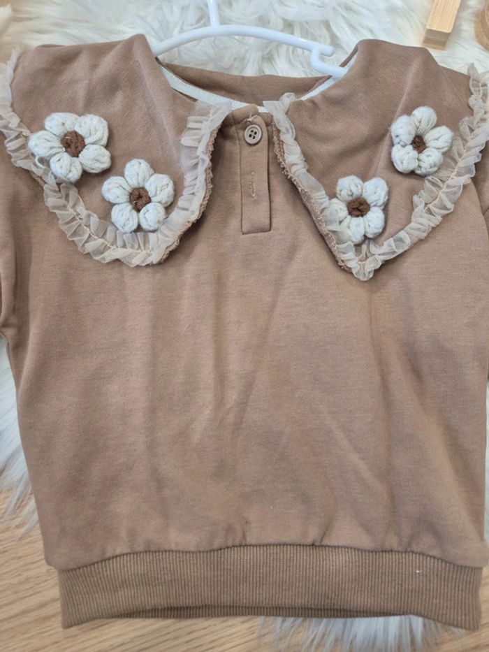 🤎 Pull à col avec fleurs 80 cm - photo numéro 2