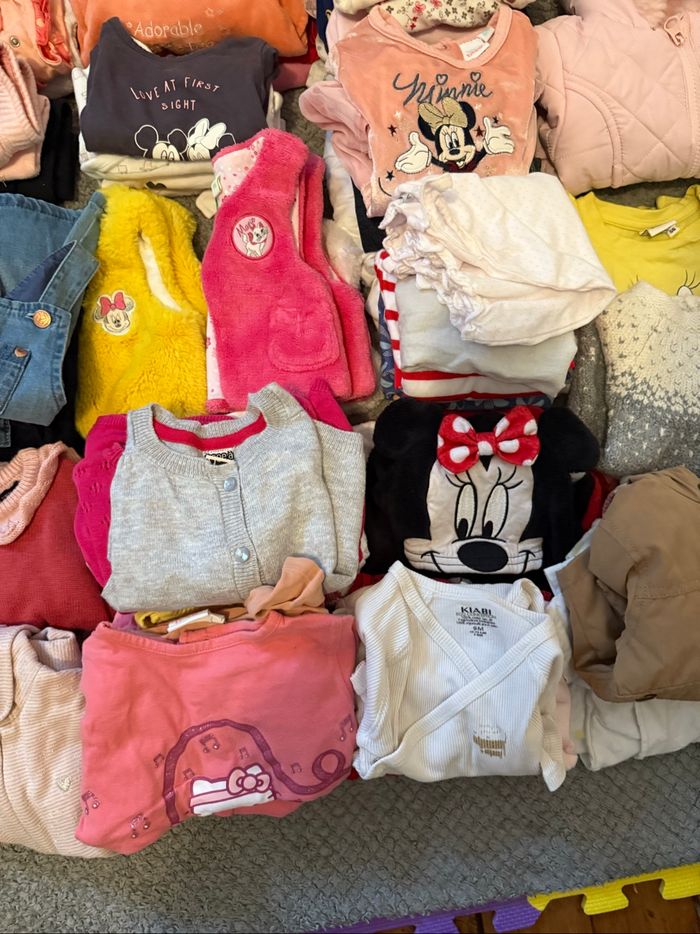 Gros lot vêtements fille O,1,3,6,9 mois - photo numéro 5