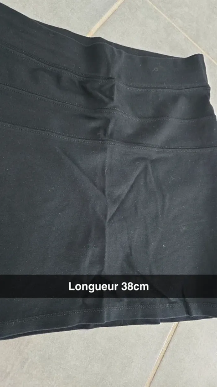 Jupe noir élastique - photo numéro 2