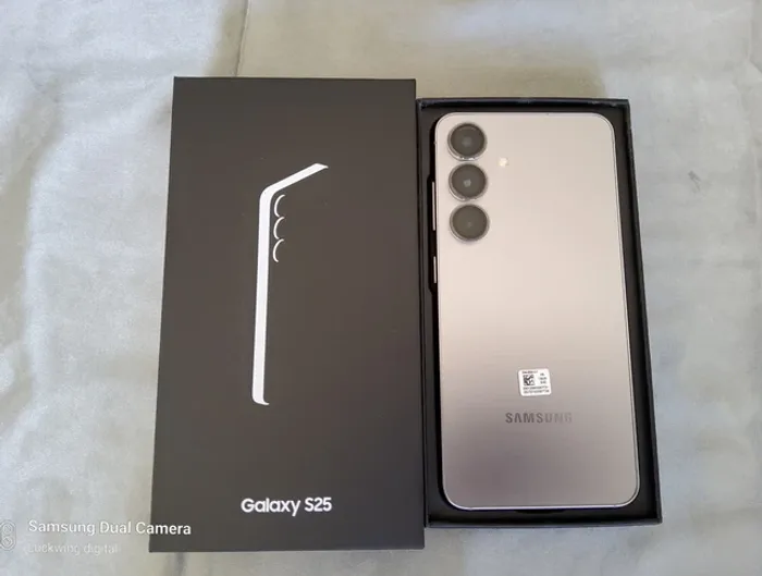 Samsung Galaxy S25 128 GB