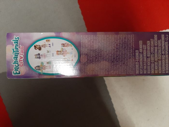 Enchantimals, Coffret L’Aire de Jeux, 2 Poupées,2 Animaux ,4 Espaces de jeu et 10 Accessoires neuf - photo numéro 4