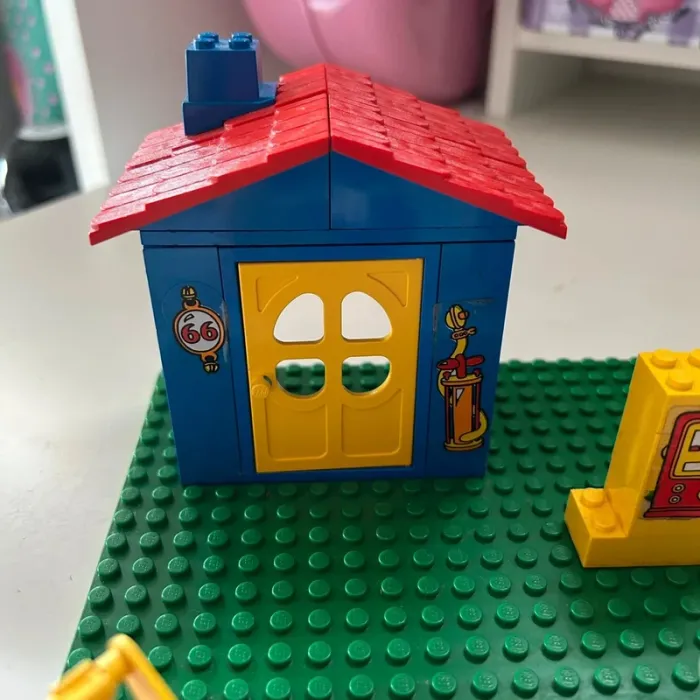 Lego fabuland 3666 petrol station - photo numéro 3