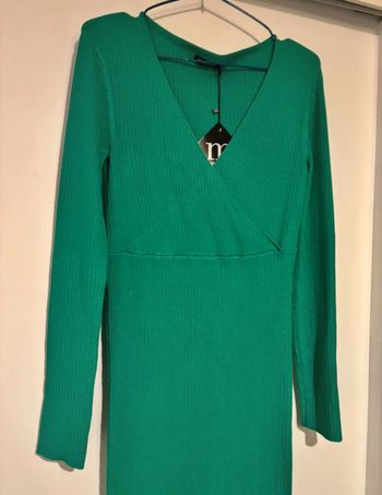 Jolie robe col V verte manches longues Manoukian taille 40-L neuve