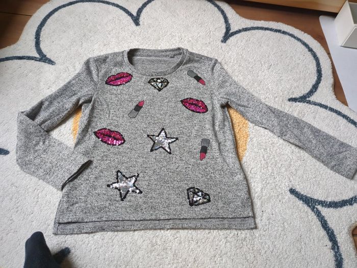 Pull fin gris girly maquillage paillettes sequins neuf 7 ans