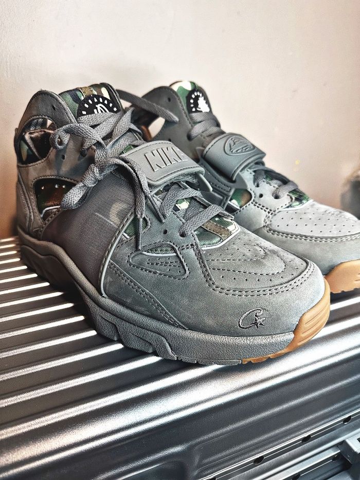 🩶 Nike Huarache Corteiz “Grey Anthracite” - photo numéro 3