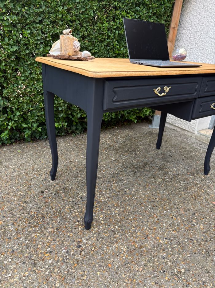 Bureau vintage rénové - photo numéro 2