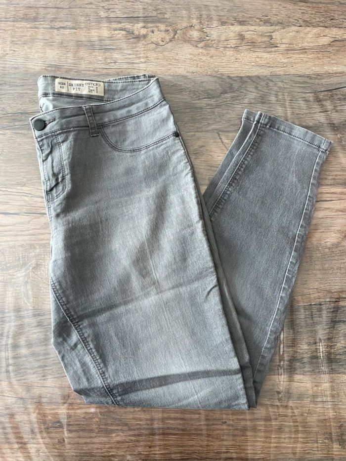 Jean gris