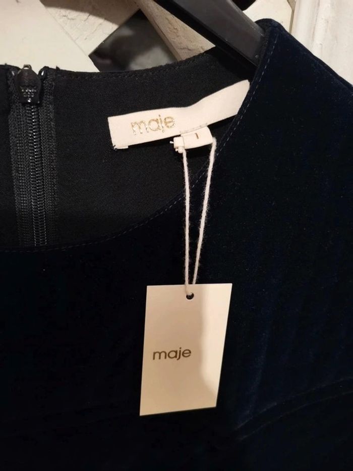 Robe Riera en velours marine MAJE 😍 prix boutique 295€ - photo numéro 12