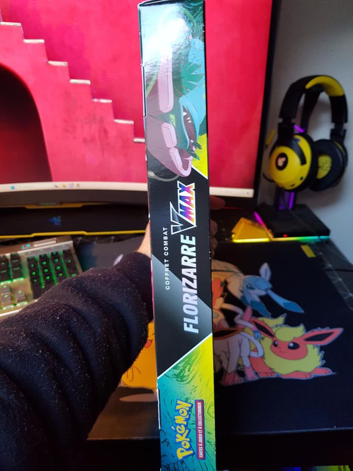 Coffret Pokémon Florizarre Vmax - photo numéro 6