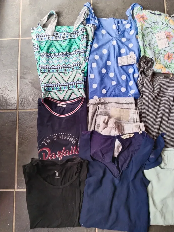 Énorme lot de 18 vêtements de marque pour femme taille XS 34 - photo numéro 2
