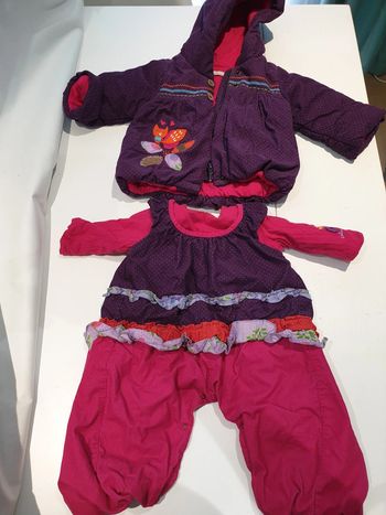 Superbe ensemble et manteau catimini