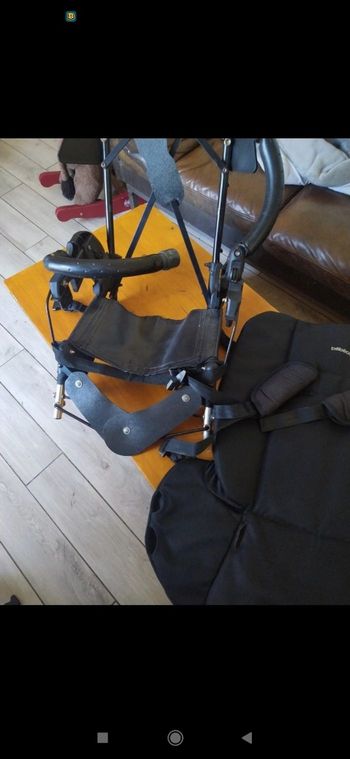 Assise  Poussette  streets plus