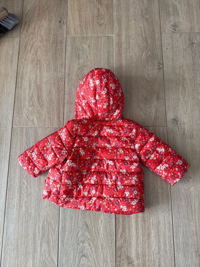 Doudoune/parka/veste/manteau bébé fille 6 mois Sergent Major rouge imprimés fleurs - photo numéro 4