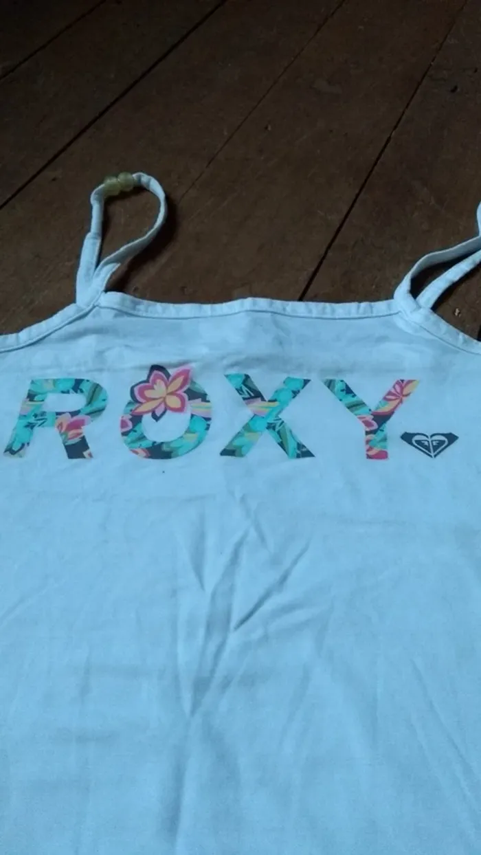 Debardeur Roxy 12 ans comme neuf - photo numéro 4