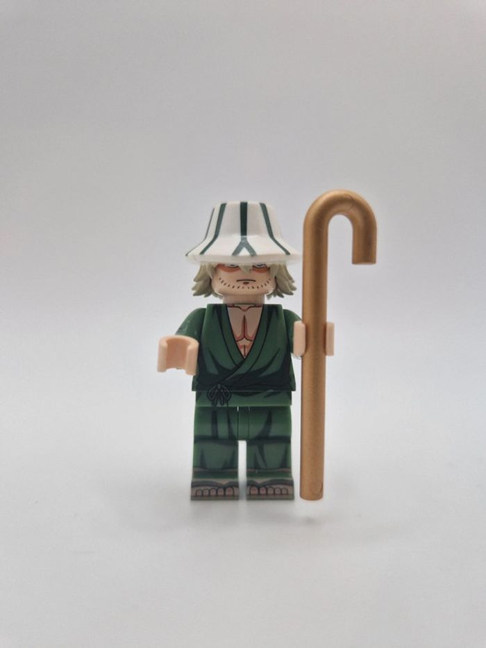 Figurine type lego Bleach