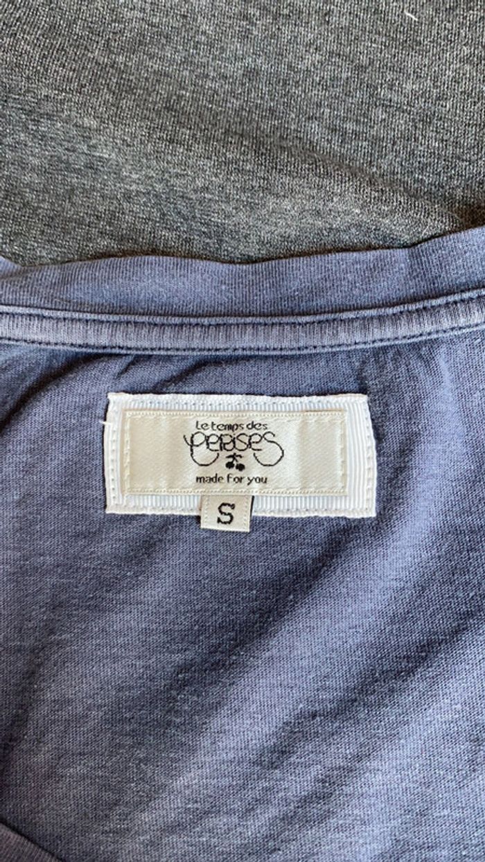 Lots 2 tee-shirts - photo numéro 2