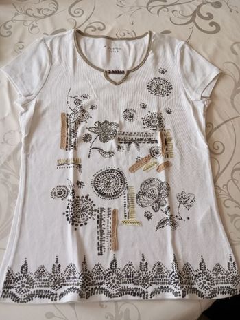 T-shirt manches courtes "Armand Thierry" taille 2