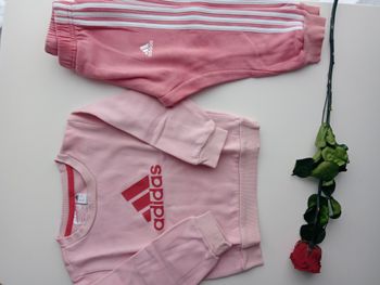 Jogging Adidas 18-24 mois