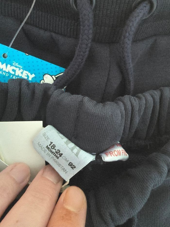 NEUFS (NON PORTÉS) 🏷🏷💙💙 🤩😍deux shorts 24 mois/2ans (92cm) garçon 💙💙🤩😍 - photo numéro 8