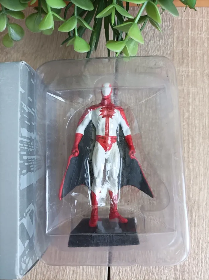 Figurine Marvel Stingray Eaglemoss Super Héros - photo numéro 2