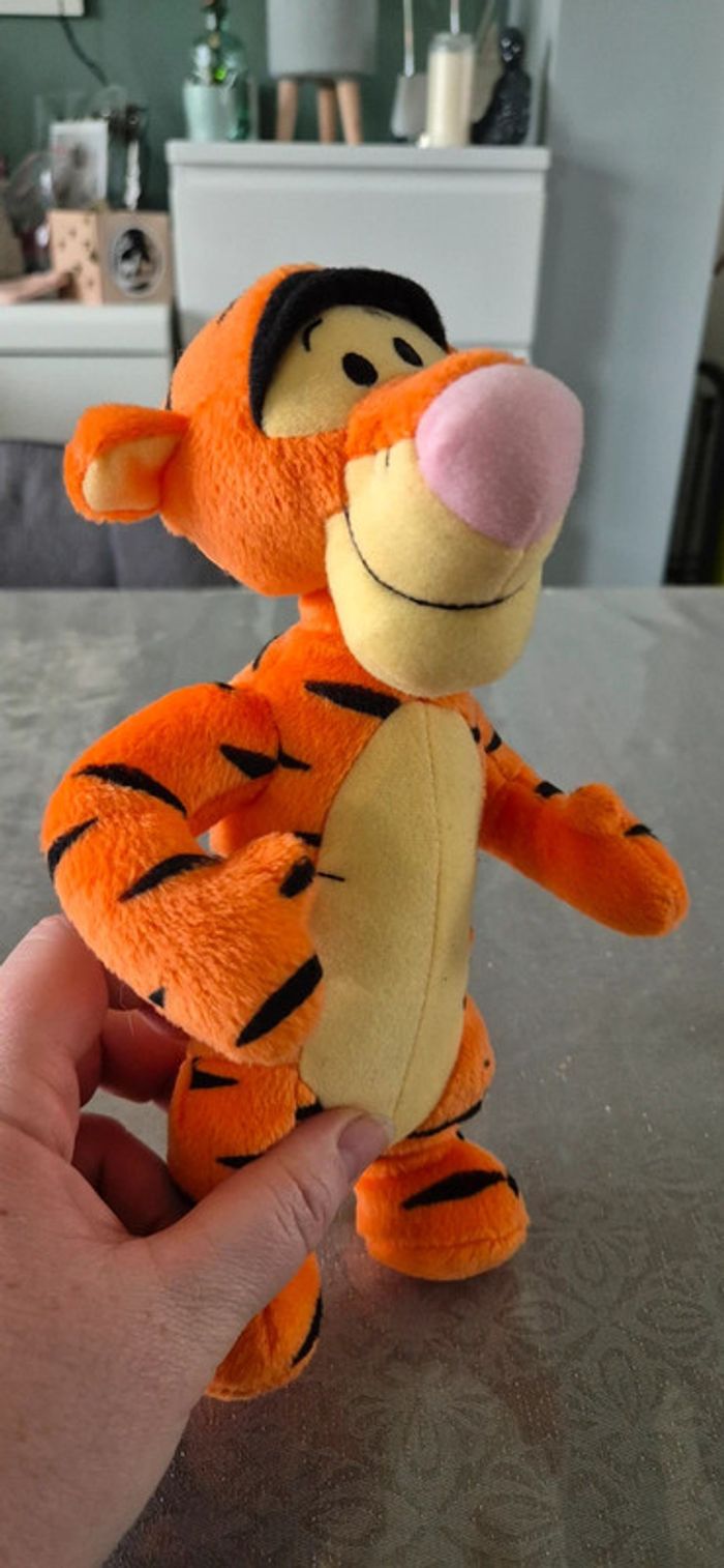 Peluches Winnie,  tigrou, Éphélant,  Bourriquet et maître hibou Disney - photo numéro 11