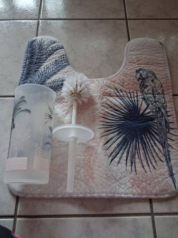Ensemble toilettes