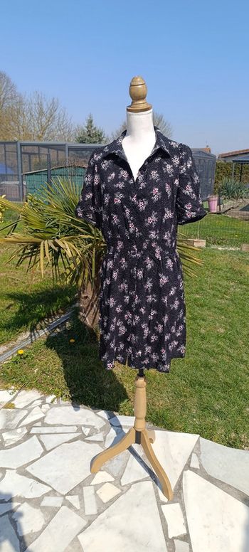 Robe fleurie taille M