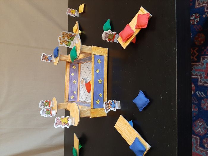 Polochons - Bataille d'oreillers - photo numéro 3