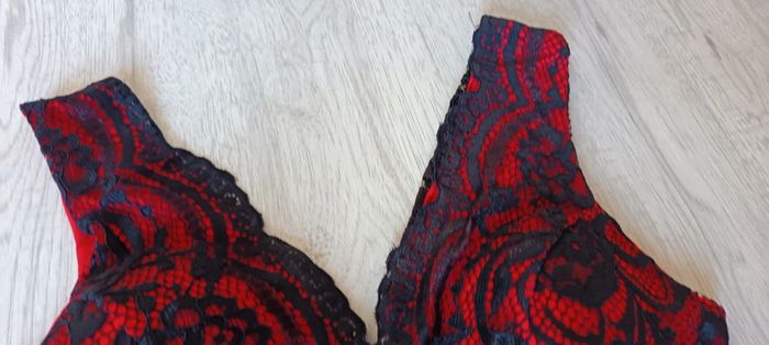 Robe S 36 M 38  sexy dentelle rouge et noir - photo numéro 11