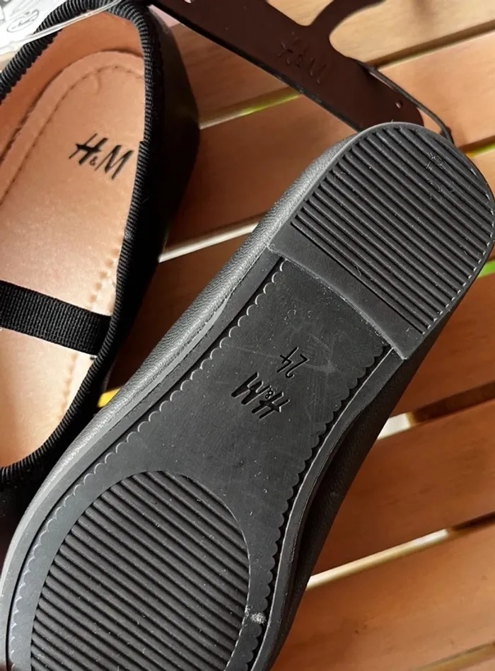 Ballerine simili cuir h&m 24 - photo numéro 2
