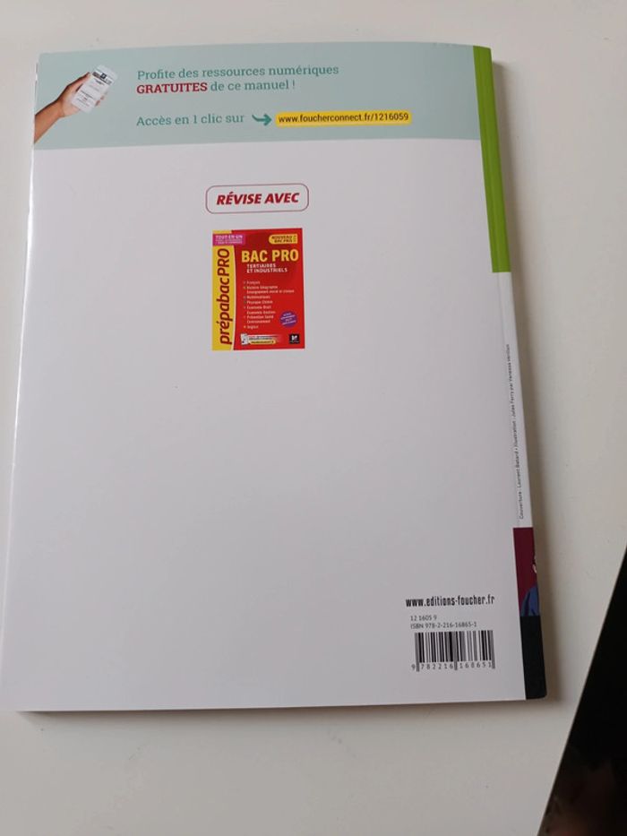 Cahier activité histoire géo EMC 1er bac pro - photo numéro 3