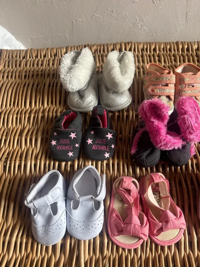 Lot de chaussure bébé fille 0/3et 3/6mois - photo numéro 2